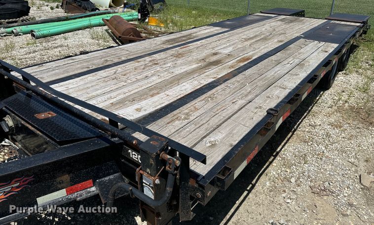 image for item DX0851 2016 H&H equipment trailer