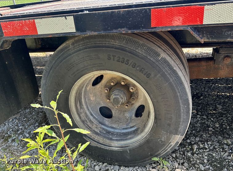 image for item DX0851 2016 H&H equipment trailer