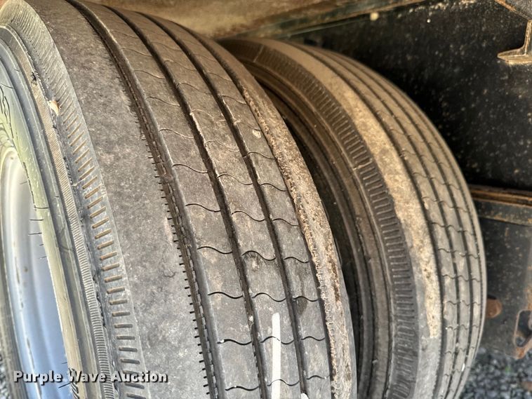 image for item DX0851 2016 H&H equipment trailer