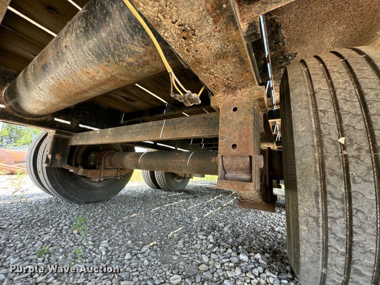 image for item DX0851 2016 H&H equipment trailer