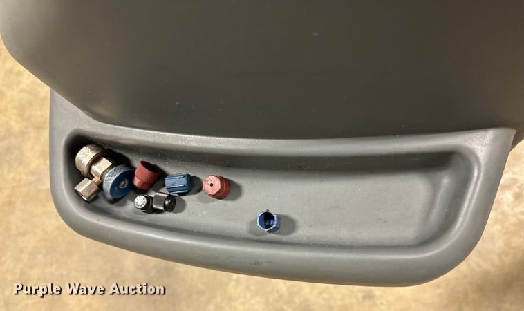 image for item DX0852 RobinAir  Cooltech 34288 AC recovery machine