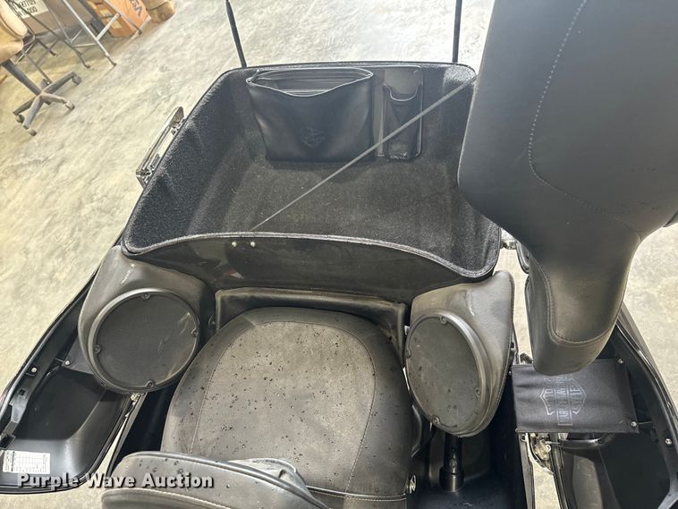 image for item DX0854 2016 Harley Davidson Limited motorcycle