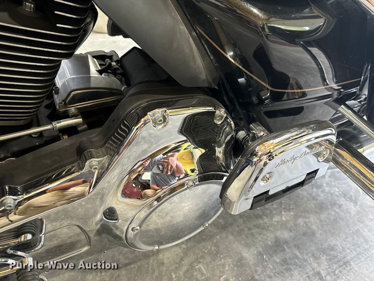 image for item DX0854 2016 Harley Davidson Limited motorcycle