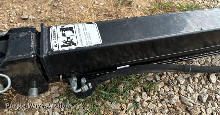 image for item DX0857 Quick Attach Attachments skid steer extendable boom