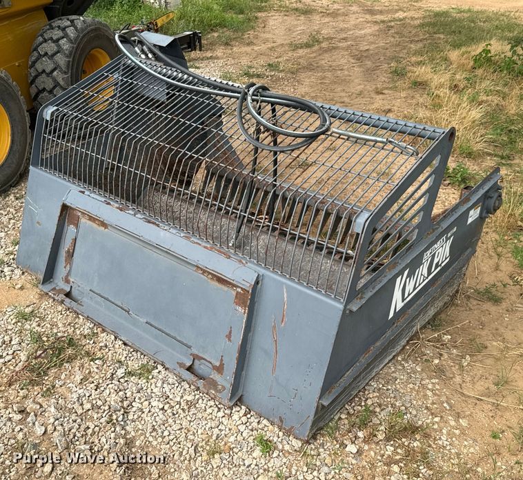 image for item DX0858 Loftness Kwik Pik 720 skid steer rock bucket