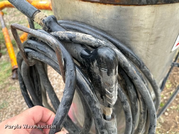 image for item DX0861 Hotsy pressure washer