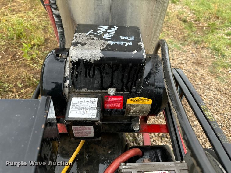 image for item DX0861 Hotsy pressure washer