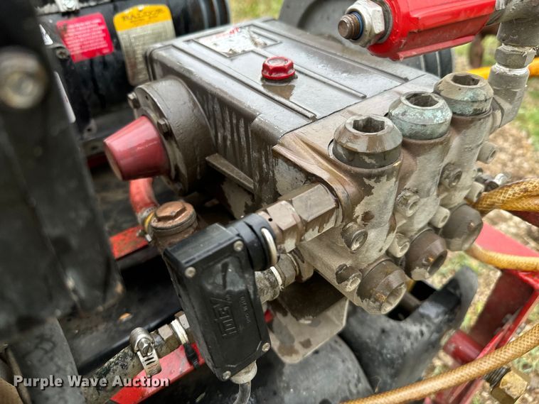 image for item DX0861 Hotsy pressure washer