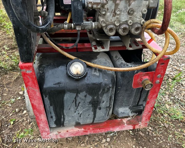 image for item DX0861 Hotsy pressure washer