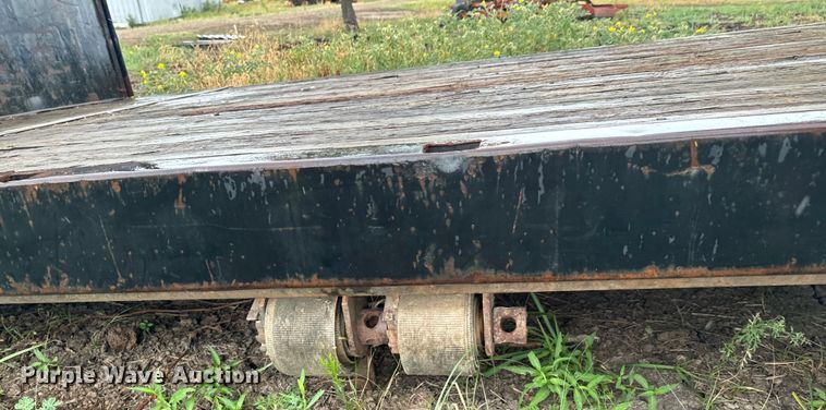 image for item DX0862 Monroe flatbed