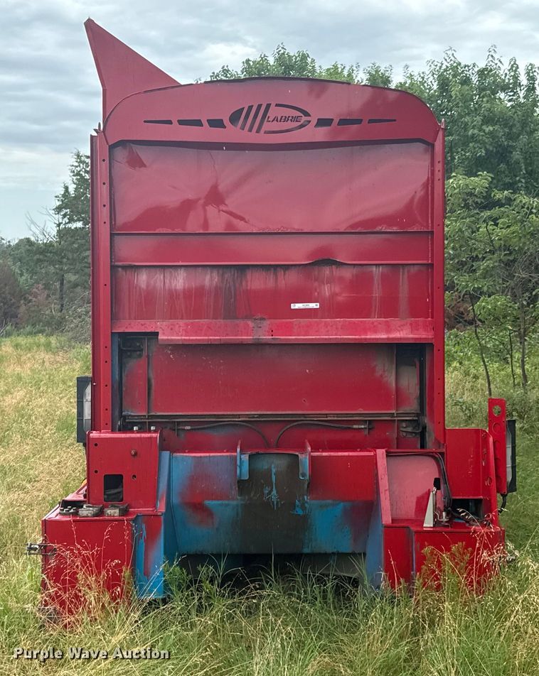 image for item DX0866 Labrie refuse truck bed
