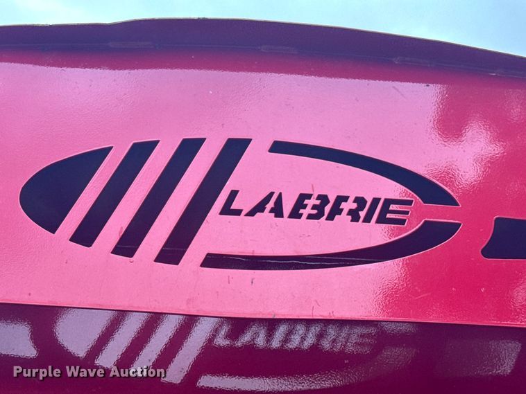 image for item DX0866 Labrie refuse truck bed