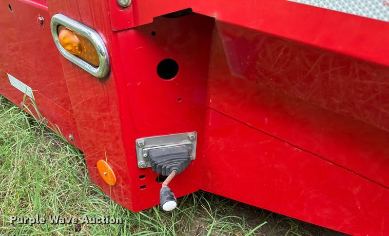 image for item DX0866 Labrie refuse truck bed