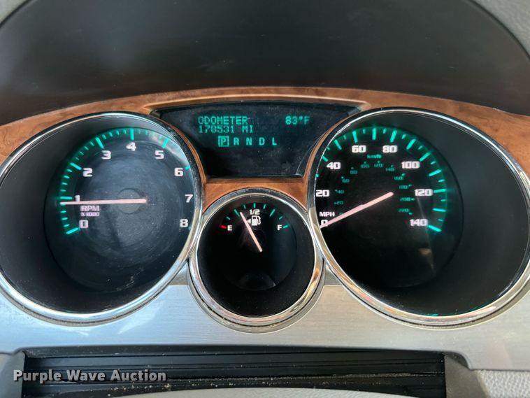 image for item DX0869 2008 Buick Enclave CX SUV