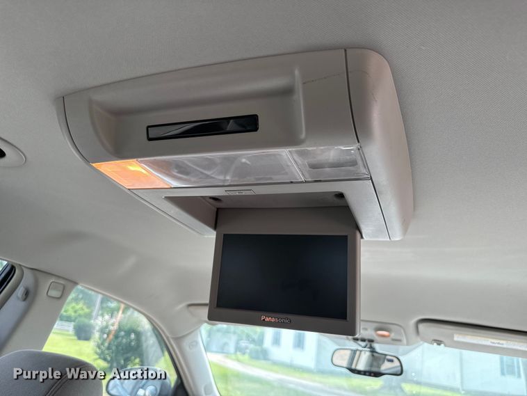 image for item DX0869 2008 Buick Enclave CX SUV