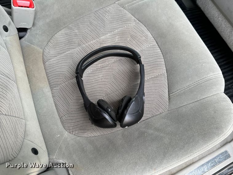 image for item DX0869 2008 Buick Enclave CX SUV