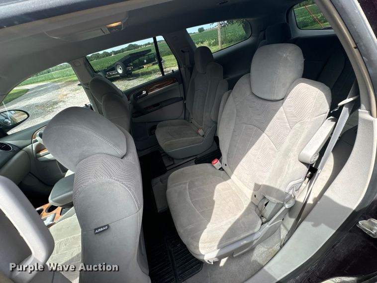 image for item DX0869 2008 Buick Enclave CX SUV