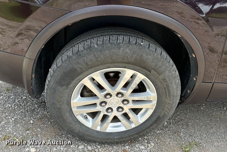 image for item DX0869 2008 Buick Enclave CX SUV