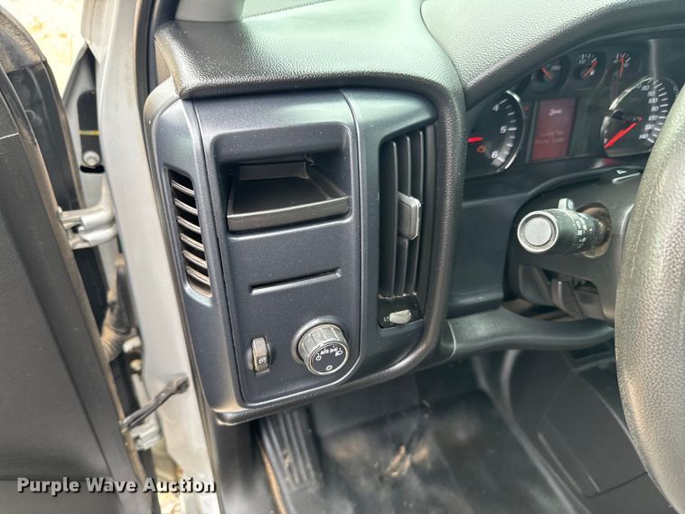 image for item DX0872 2017 Chevrolet Silverado 1500 Double Cab pickup truck