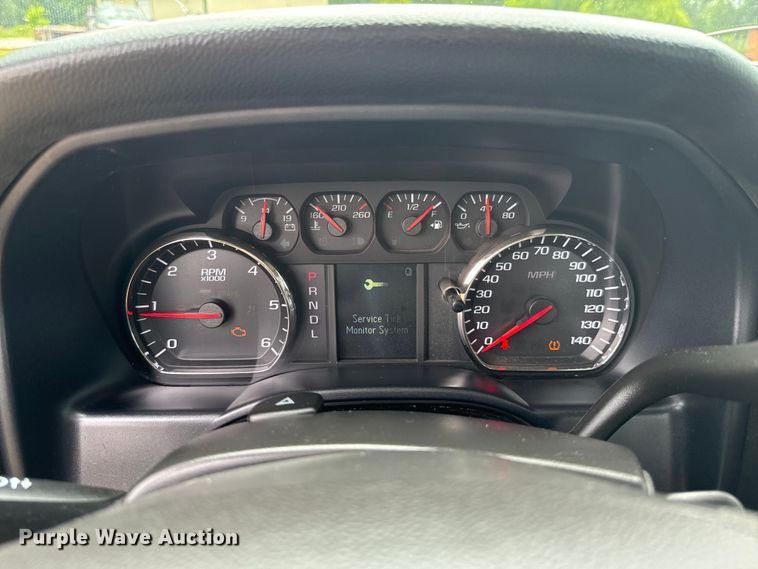 image for item DX0872 2017 Chevrolet Silverado 1500 Double Cab pickup truck