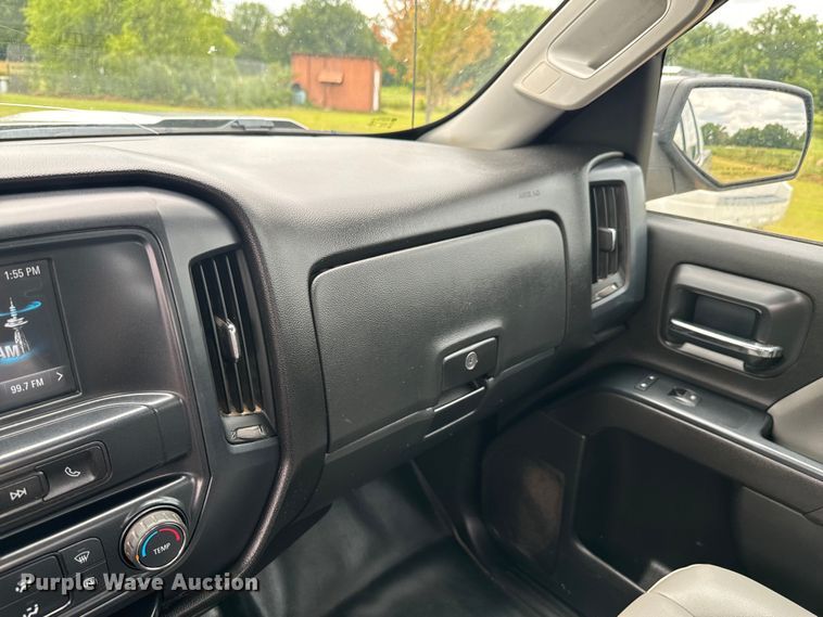 image for item DX0872 2017 Chevrolet Silverado 1500 Double Cab pickup truck