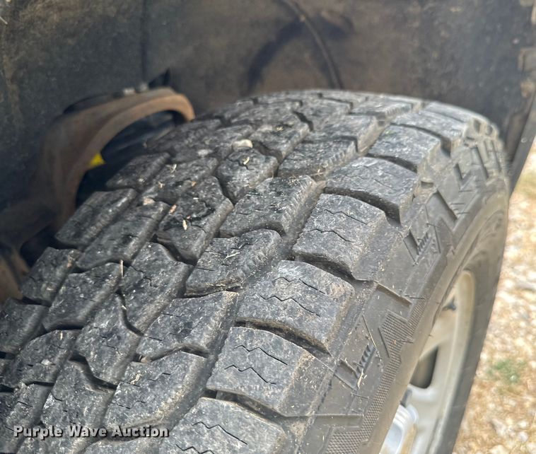 image for item DX0872 2017 Chevrolet Silverado 1500 Double Cab pickup truck