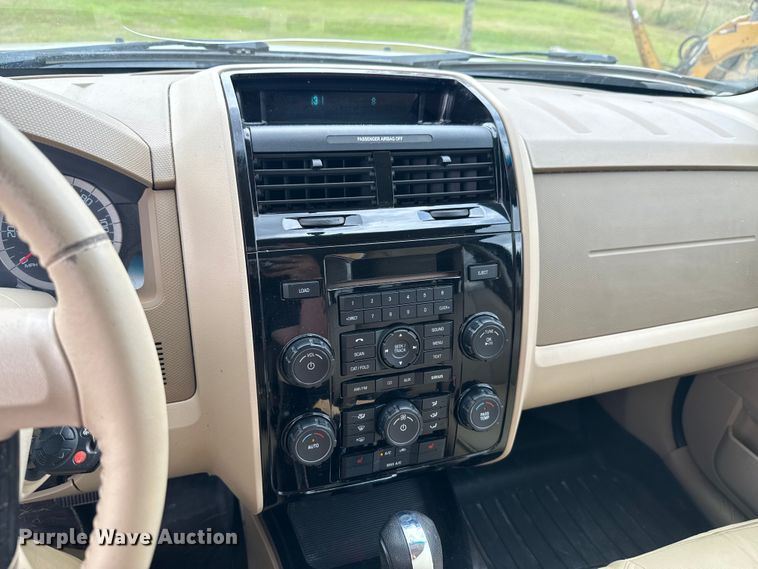 image for item DX0873 2011 Ford Escape Limited SUV