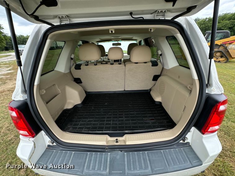 image for item DX0873 2011 Ford Escape Limited SUV