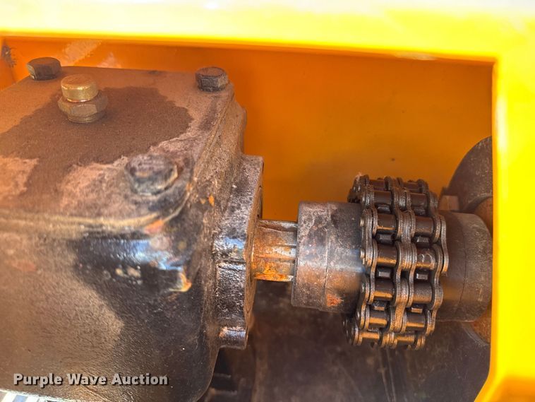 image for item DX0884 2023 LandHonor ABC-13-125A skid steer articulating brush mower