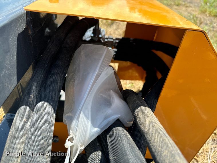 image for item DX0884 2023 LandHonor ABC-13-125A skid steer articulating brush mower