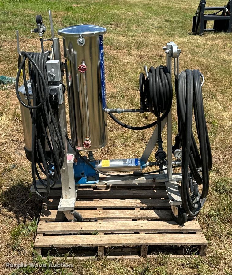 image for item DX0898 Strahman M-6000 pressure washer