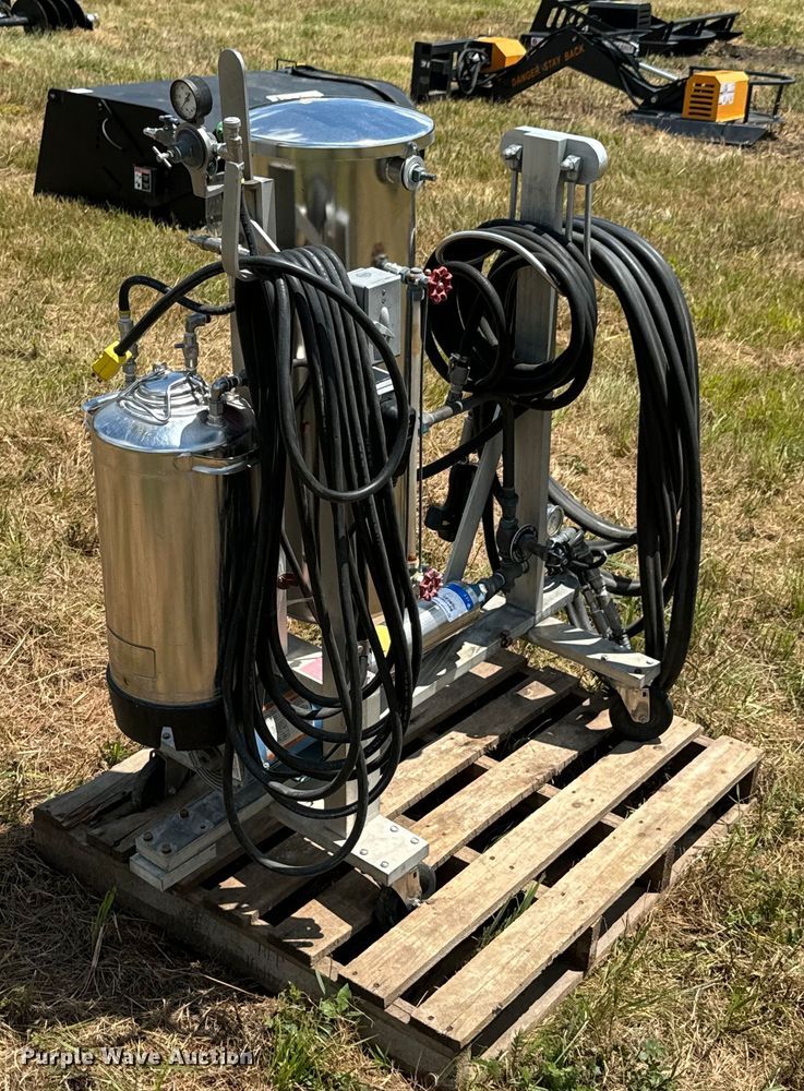 image for item DX0898 Strahman M-6000 pressure washer