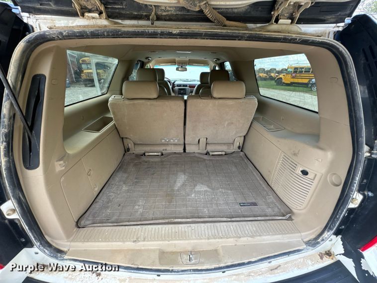 image for item DX0907 2011 GMC Yukon XL 