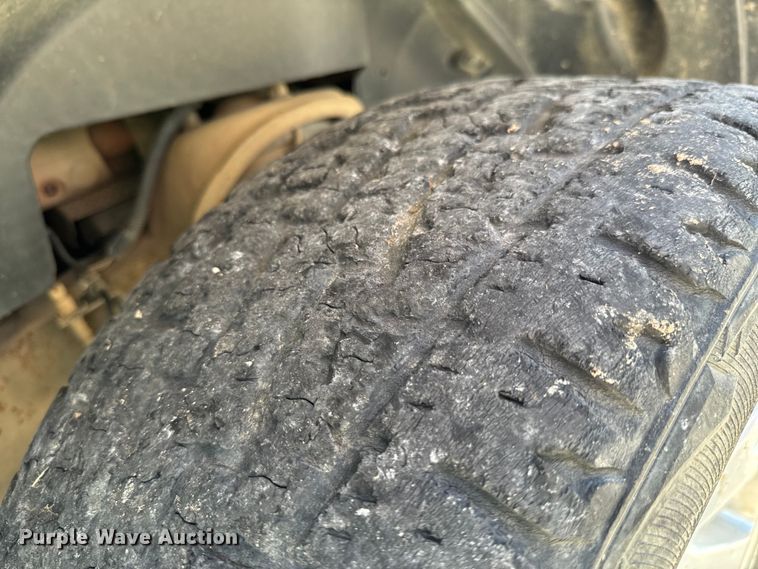 image for item DX0907 2011 GMC Yukon XL 