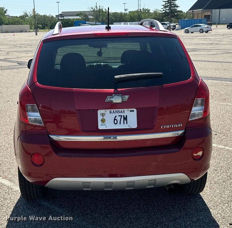 image for item DX3456 2013 Chevrolet Captiva LTZ SUV