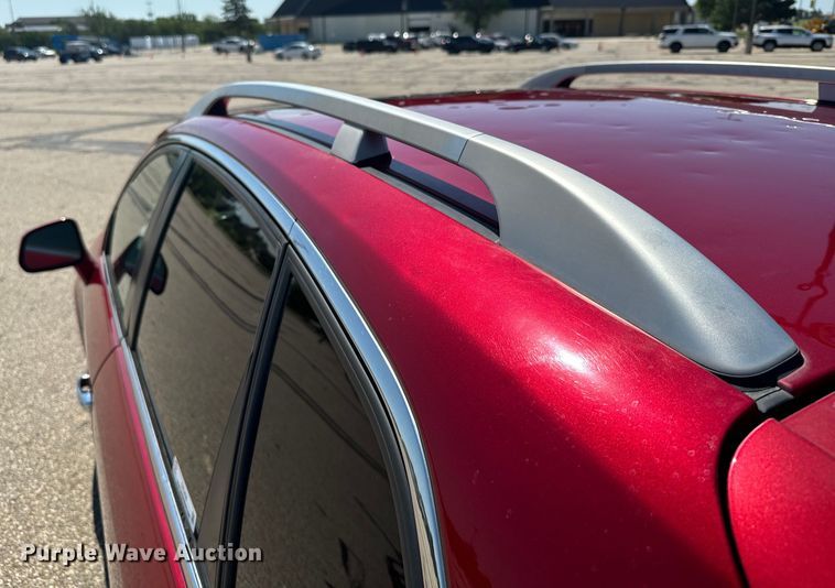 image for item DX3456 2013 Chevrolet Captiva LTZ SUV