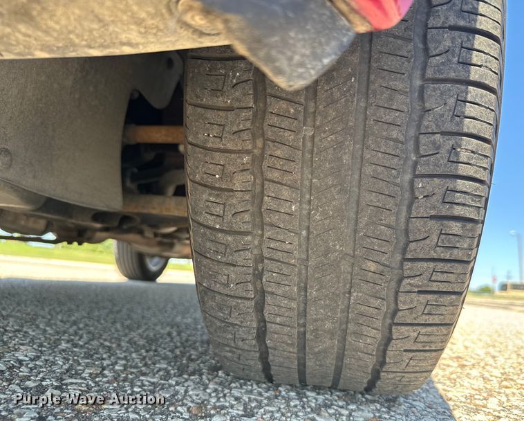 image for item DX3456 2013 Chevrolet Captiva LTZ SUV