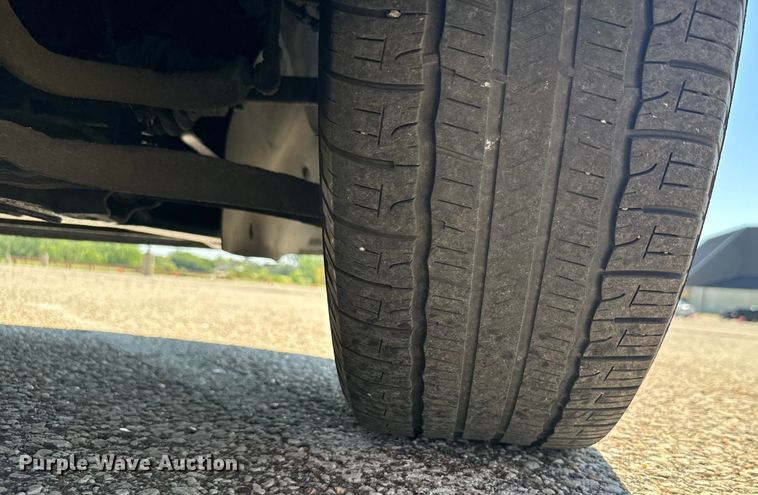 image for item DX3456 2013 Chevrolet Captiva LTZ SUV