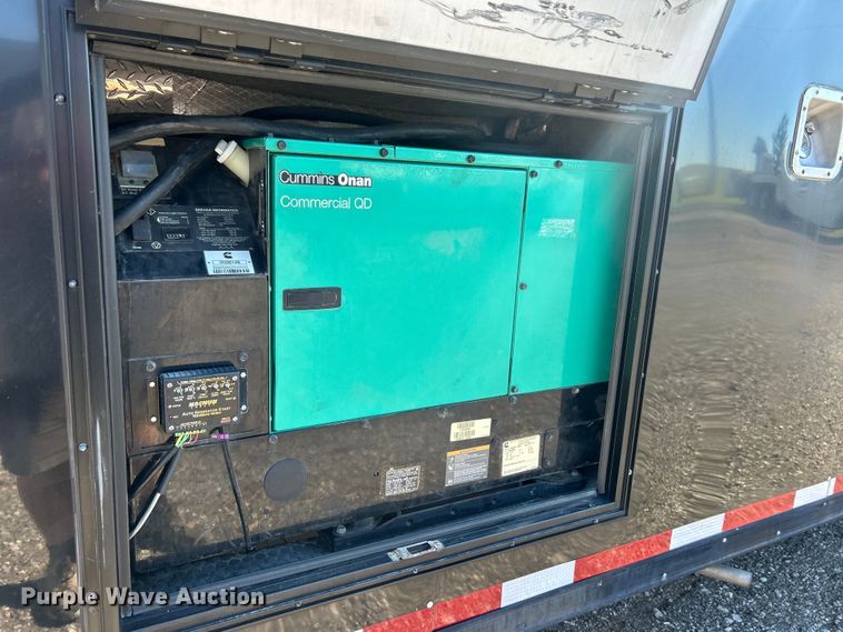 image for item EG0748 2019 Vintage Trailers, LTD. P848G-PS enclosed cargo trailer