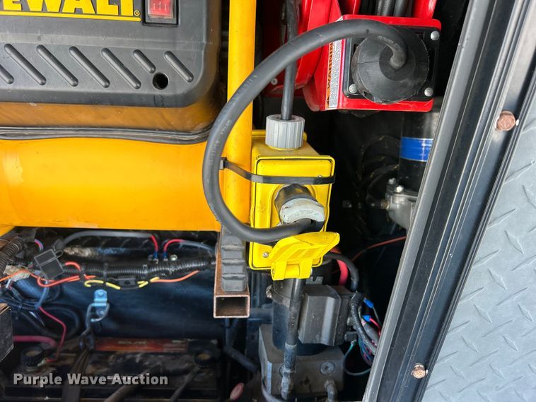 image for item EG0748 2019 Vintage Trailers, LTD. P848G-PS enclosed cargo trailer