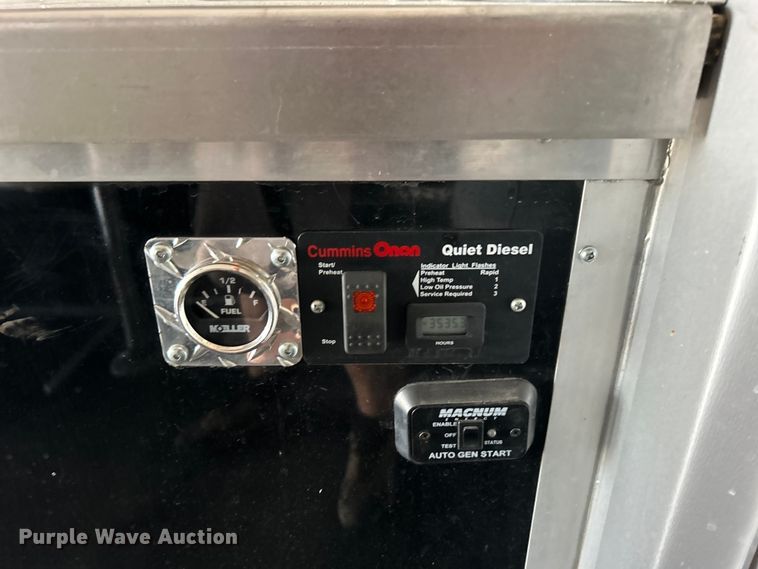 image for item EG0748 2019 Vintage Trailers, LTD. P848G-PS enclosed cargo trailer