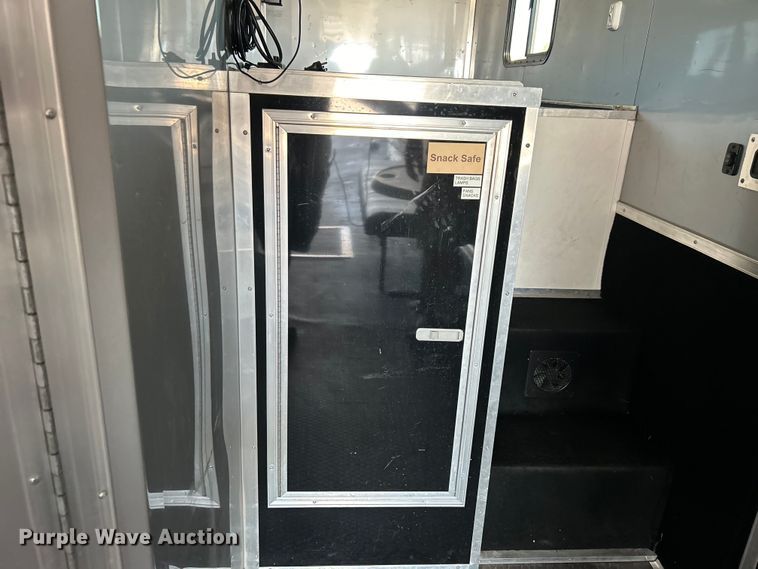 image for item EG0748 2019 Vintage Trailers, LTD. P848G-PS enclosed cargo trailer