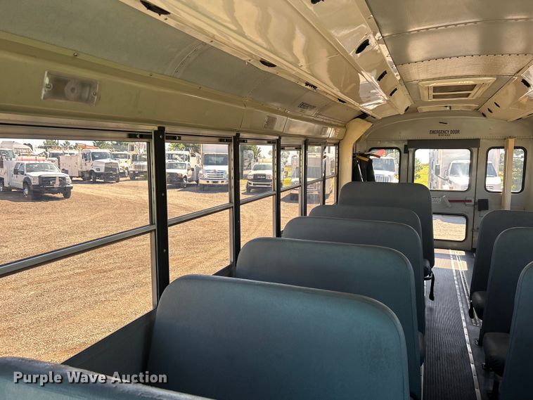 image for item EG0751 2005 IC Corp. CE 200 school bus