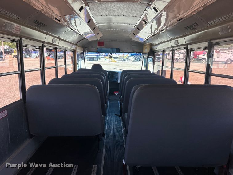 image for item EG0751 2005 IC Corp. CE 200 school bus