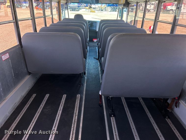 image for item EG0751 2005 IC Corp. CE 200 school bus