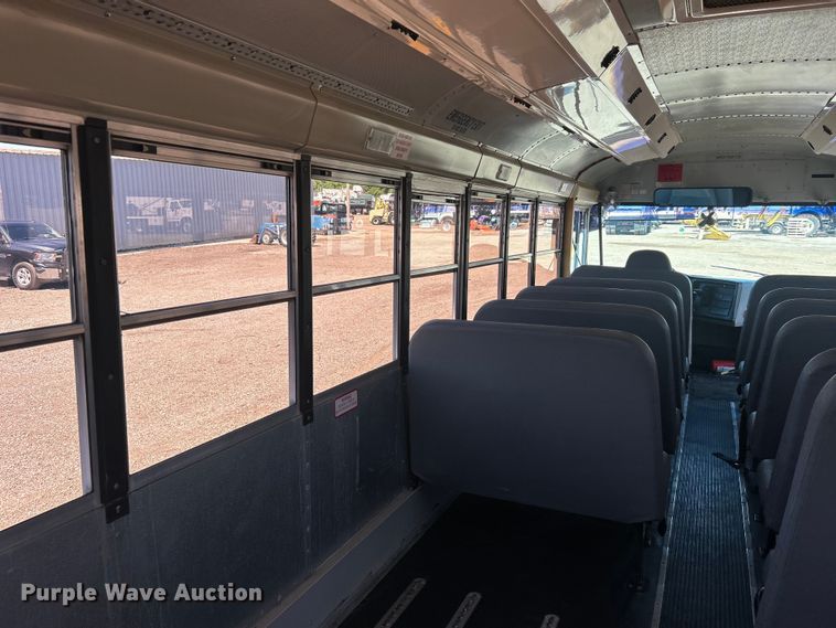 image for item EG0751 2005 IC Corp. CE 200 school bus