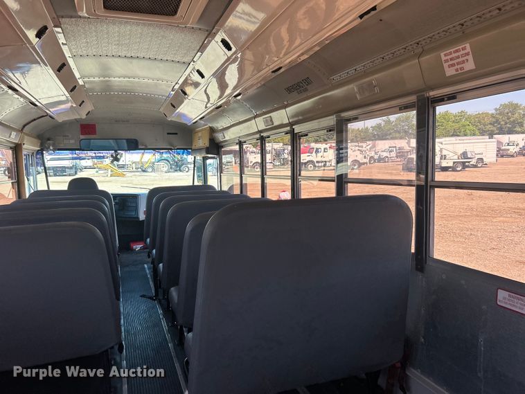 image for item EG0751 2005 IC Corp. CE 200 school bus