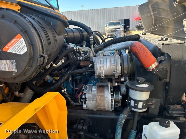 image for item EG0751 2005 IC Corp. CE 200 school bus