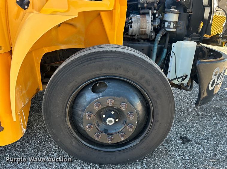 image for item EG0751 2005 IC Corp. CE 200 school bus