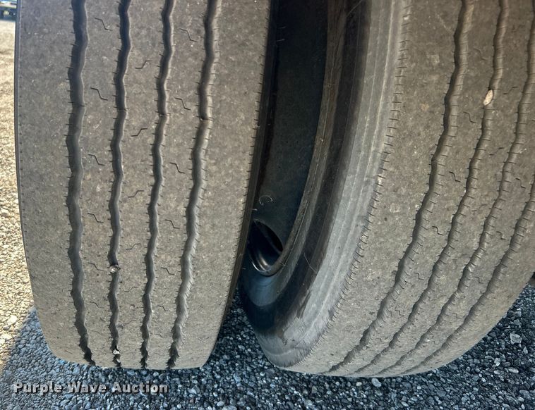 image for item EG0751 2005 IC Corp. CE 200 school bus